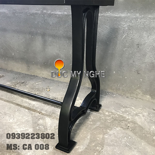 Bàn ăn cafe gang đúc CA 008